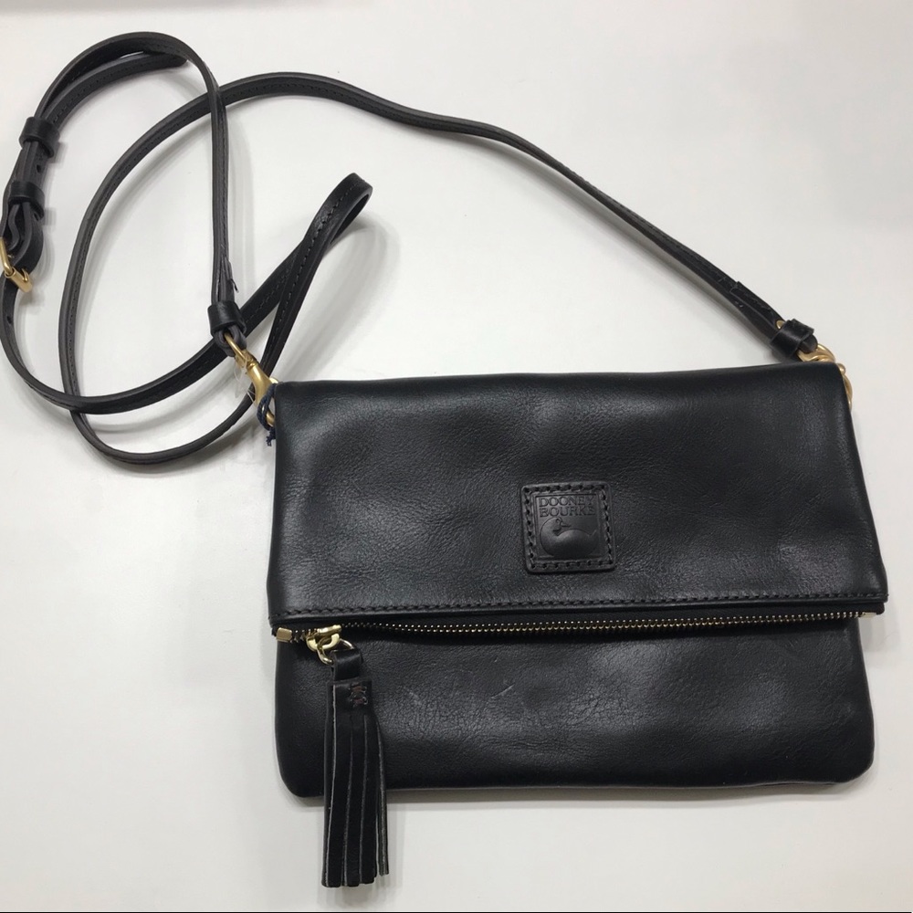 Dooney & Bourke purse